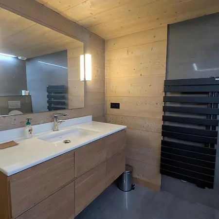 Chalet Refined Chalet Panoramic View